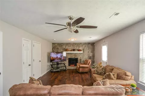 2951 Rosecommons Dr, Hampton, GA 30228 photo 17