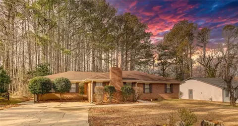 4111 Sweet Water Ln SE, Conyers, GA 30094