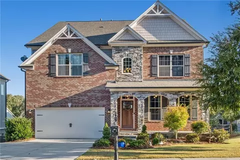 1681 Ashbury Park Dr, Hoschton, GA 30548