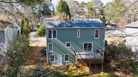 Exterior - 4020 E Meadow Dr, Duluth, GA 30096 photo 10 of 14