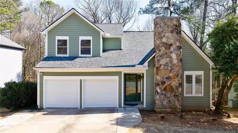 4020 E Meadow Dr, Duluth, GA 30096