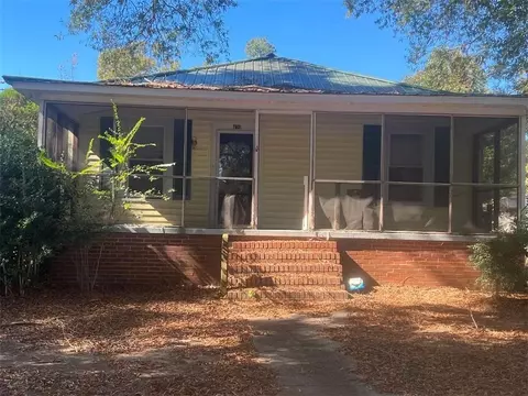 470 2nd St, Rome, GA 30161