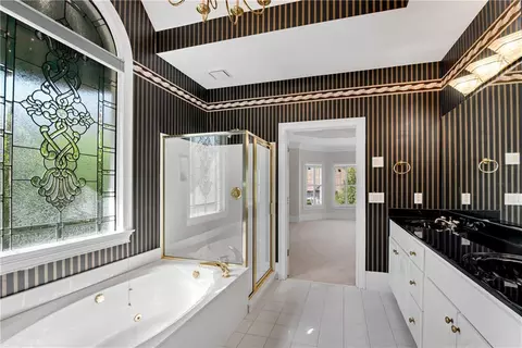 Bath - 7325 Craigleith Dr, Duluth, GA 30097 photo 3 of 8