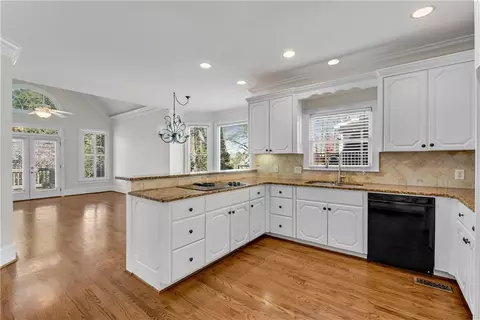 Kitchen - 7325 Craigleith Dr, Duluth, GA 30097 photo 2 of 3