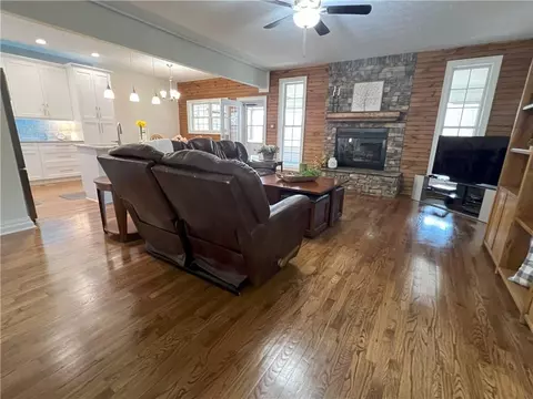 405 Down Under Dr, Jasper, GA 30143 photo 5