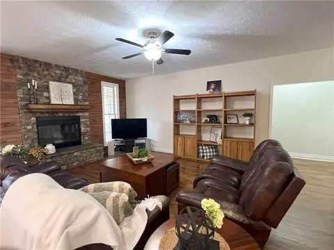 405 Down Under Dr, Jasper, GA 30143 photo 6