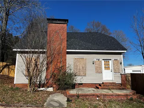 2484 Rosehill St, Austell, GA 30106