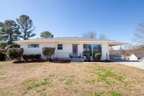 100 Nike Dr, Calhoun, GA 30701
