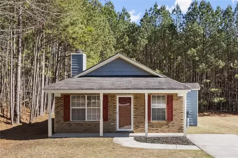 3845 Cypress Pointe Dr, Union City, GA 30291
