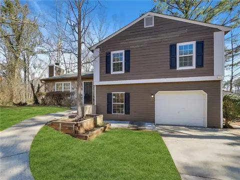 3100 Pritchards Ridge Dr, Douglasville, GA 30135