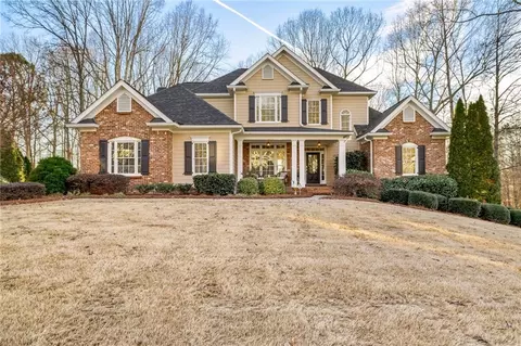 541 Sterling Water Dr, Monroe, GA 30655