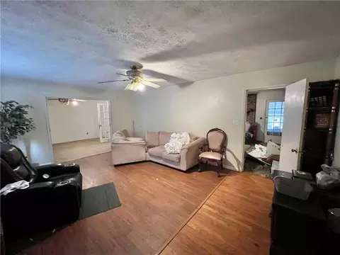 Living - 148 Circle Rd, Dacula, GA 30019 photo 3 of 8