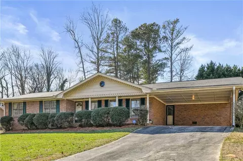 1997 Kensington High St SW, Lilburn, GA 30047
