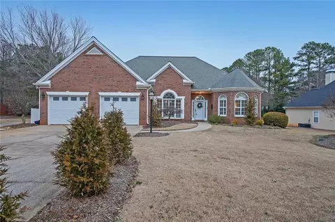 5980 Edenfield Dr NW, Acworth, GA 30101
