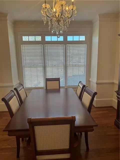 Dining - 8945 Forest Path Dr, Gainesville, GA 30506 photo 3 of 7