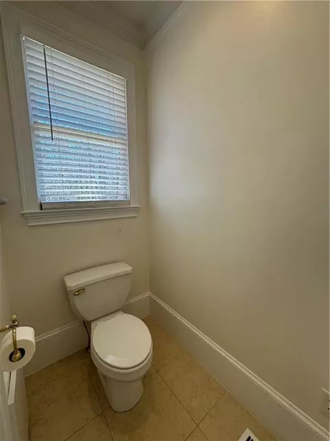 Bath - 8945 Forest Path Dr, Gainesville, GA 30506 photo 12 of 12