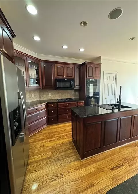 Kitchen - 8945 Forest Path Dr, Gainesville, GA 30506 photo 2 of 3