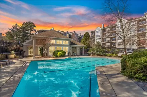 2414 River Green Dr, Atlanta, GA 30327