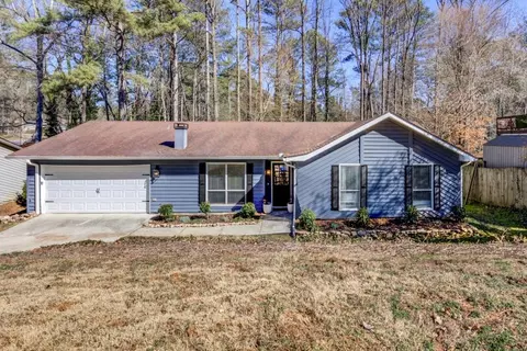 135 Terramont Ct, Roswell, GA 30076