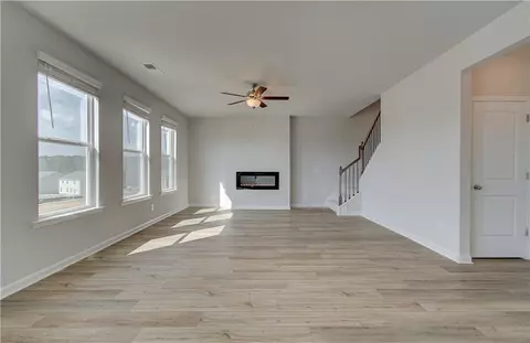 97 Dane Pl, Newnan, GA 30263 photo 2