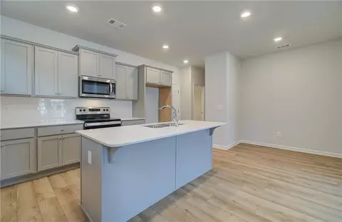 4631 Blake Loop, Atlanta, GA 30349 photo 7