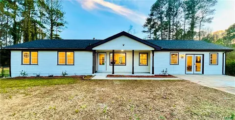 2196 Oakland Dr, Lawrenceville, GA 30044