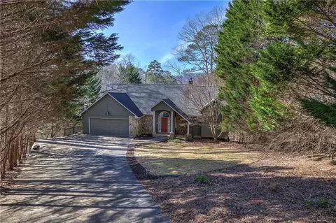 114 Red Cedar Ct, Waleska, GA 30183