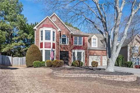 620 Camber Woods Dr, Roswell, GA 30076