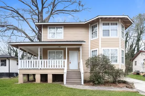 111 Crowder St, Jonesboro, GA 30236