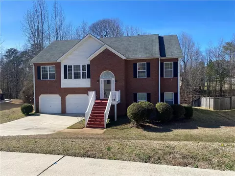 4361 Singletree Dr, Douglasville, GA 30135