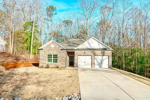 Exterior - 340 Willow Shoals Dr, Covington, GA 30016 photo 3 of 12