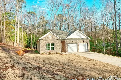 Exterior - 340 Willow Shoals Dr, Covington, GA 30016 photo 5 of 12