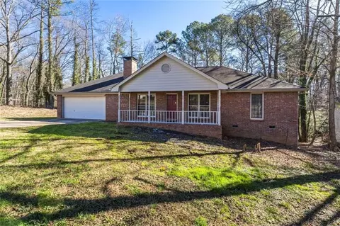 532 Forest Hill Dr, Stockbridge, GA 30281