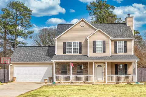 700 Manor Ridge Dr, Loganville, GA 30052