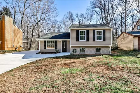 3348 Timbercreek Dr, Lawrenceville, GA 30044