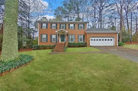 188 Knollwood Dr, Marietta, GA 30064