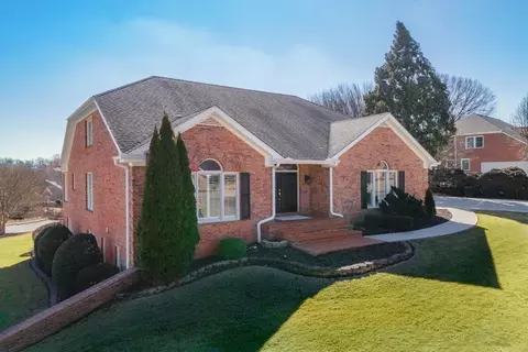 540 Carybell Ln, Alpharetta, GA 30004