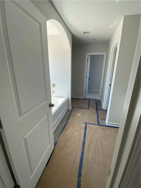 Entry Way - 295 Quail Forest Cir, Toccoa, GA 30577 photo 7 of 8