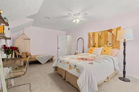 Bedroom - 1820 Oak Wind Ln, Buford, GA 30519 photo 4 of 8