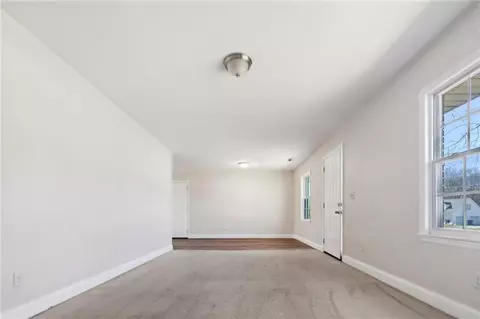 3 Lee St SW, Cave Spring, GA 30124 photo 8