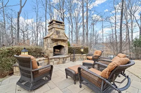Exterior - 110 Old Barn Ct, Milton, GA 30004 photo 13 of 19