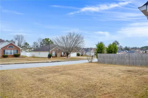 Exterior - 240 Lakeview Trl, Covington, GA 30016 photo 6 of 10