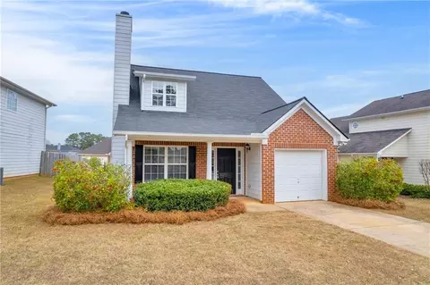 Exterior - 240 Lakeview Trl, Covington, GA 30016 photo 3 of 10
