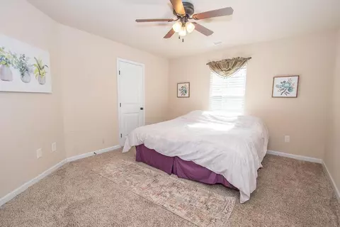 Bedroom - 1016 Bluecoat Cir, Hampton, GA 30228 photo 5 of 8