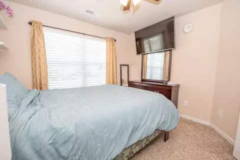 Bedroom - 1016 Bluecoat Cir, Hampton, GA 30228 photo 7 of 8