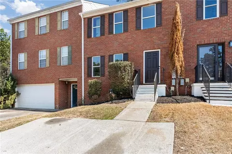 5830 Hampton Ct, Atlanta, GA 30349