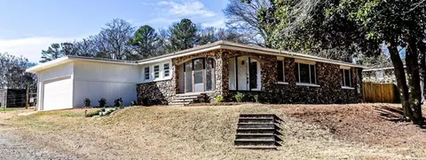 578 SE Mountain View Rd SE, Rome, GA 30161