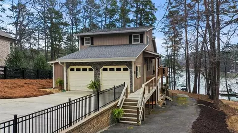 1720 Williams Cir, Cumming, GA 30041