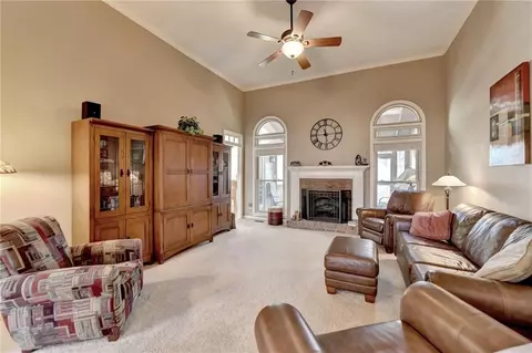 3660 Paddock Xing, Suwanee, GA 30024 photo 7