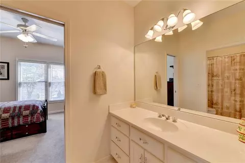 3660 Paddock Xing, Suwanee, GA 30024 photo 12